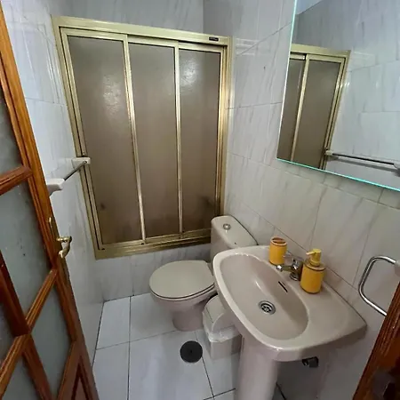 Retro Vintage Toscal Bus Stop 5p Лос-Реалехос