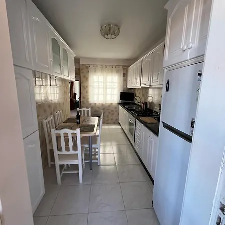 Апартаменты Retro Vintage Toscal Bus Stop 5p Лос-Реалехос